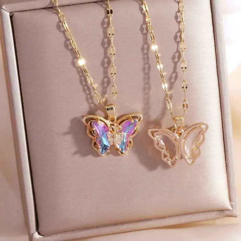 Collar con colgante de mariposa de circonita de moda para mujer: elegante cadena de clavícula de acero inoxidable para fiestas y ocasiones especiales