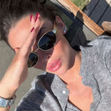 Gafas de sol ovaladas retro: elegantes gafas UV400 para mujeres y hombres