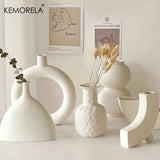 Nordic Hollow Ceramic Vase – Modern Donut-Shaped Decor for Elegant Spaces