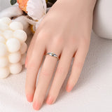 Elegante alianza de boda con circonita cúbica: anillo de moda de moda para mujer