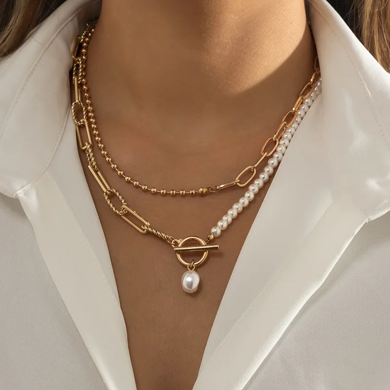 Elegante collar de perlas vintage: joyería nupcial atemporal para mujeres