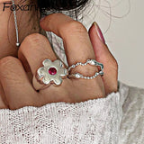 Anillo minimalista con borlas de flores: elegante joyería geométrica para mujer