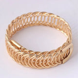 Adjustable Arrow Cuff Bracelet – Trendy Statement Jewelry for Women