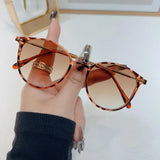 Retro Round Mirror Sunglasses for Men & Women – Stylish UV Protection Eyewear