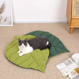 Leaf-Shaped Cat Bed Mat - Double-Sided Cotton Pet Blanket (2 Sizes, Washable)
