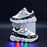 Kids Light-Up Sneakers – Unisex LED Shoes for Walking & Play (Ages 4–6)