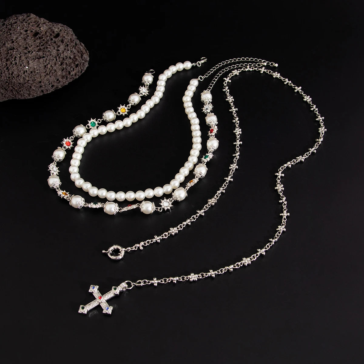 Classic Geometric Pendant Necklace for Men – Simulated Pearl & Rhinestone Chain