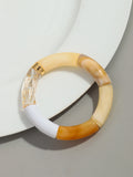 Pulsera de cuentas acrílicas bohemias para mujer: dije geométrico, moderna y liviana