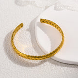 Gold-Plated Stainless Steel Plant Charm Bracelet for Women – Elegant Mood Tracker Jewelry