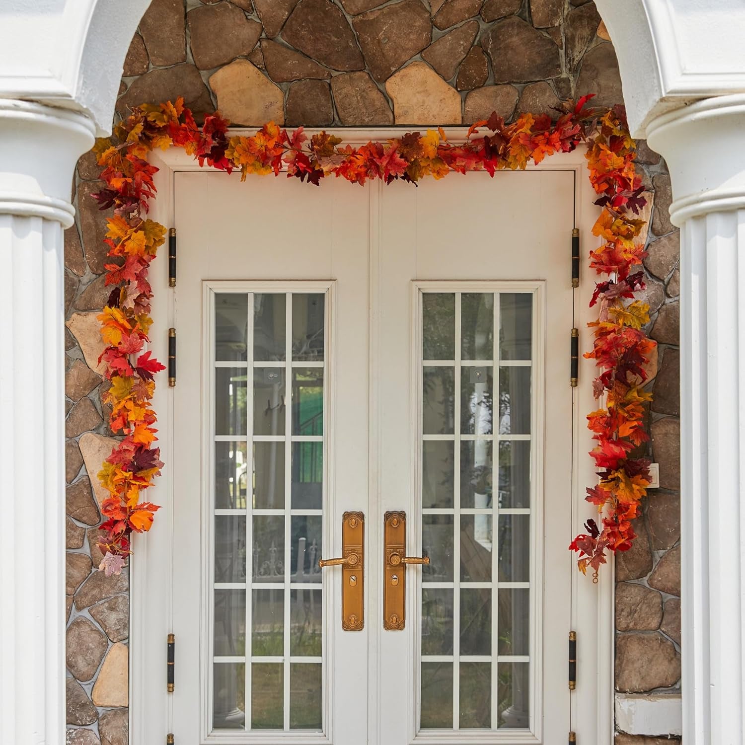 6PCS Fall Maple Leaves Garland, Party Joy 5.6Ft Artificial Maple Leaf Autumn Garland Hanging Fall Vines Table Decorations Front Door Fall Decor Thanksgiving Decorations Decor outside Indoor Decor